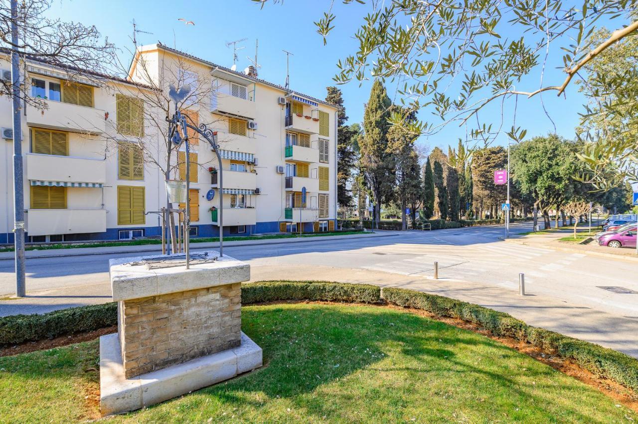 Premium Apartment Peschiera 波雷奇 外观 照片